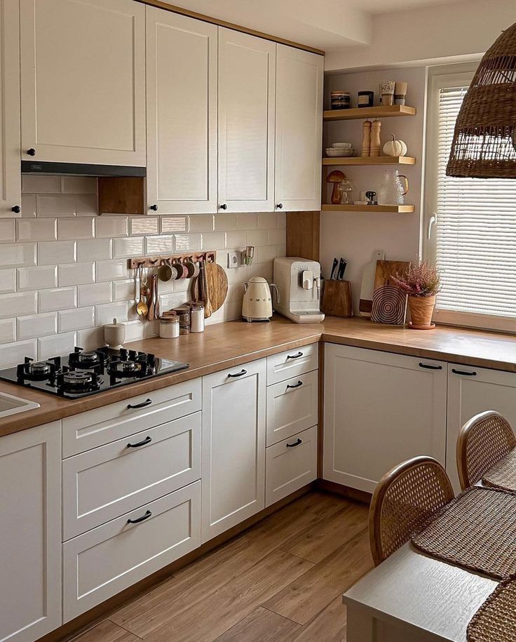 طراحی و ساخت کابینت مطابق به روز ترین ترند های دنیا