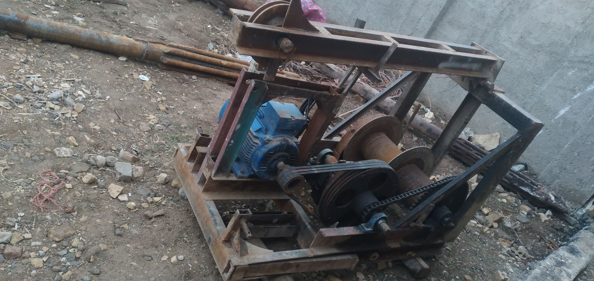 دستگاه کوچک برقی