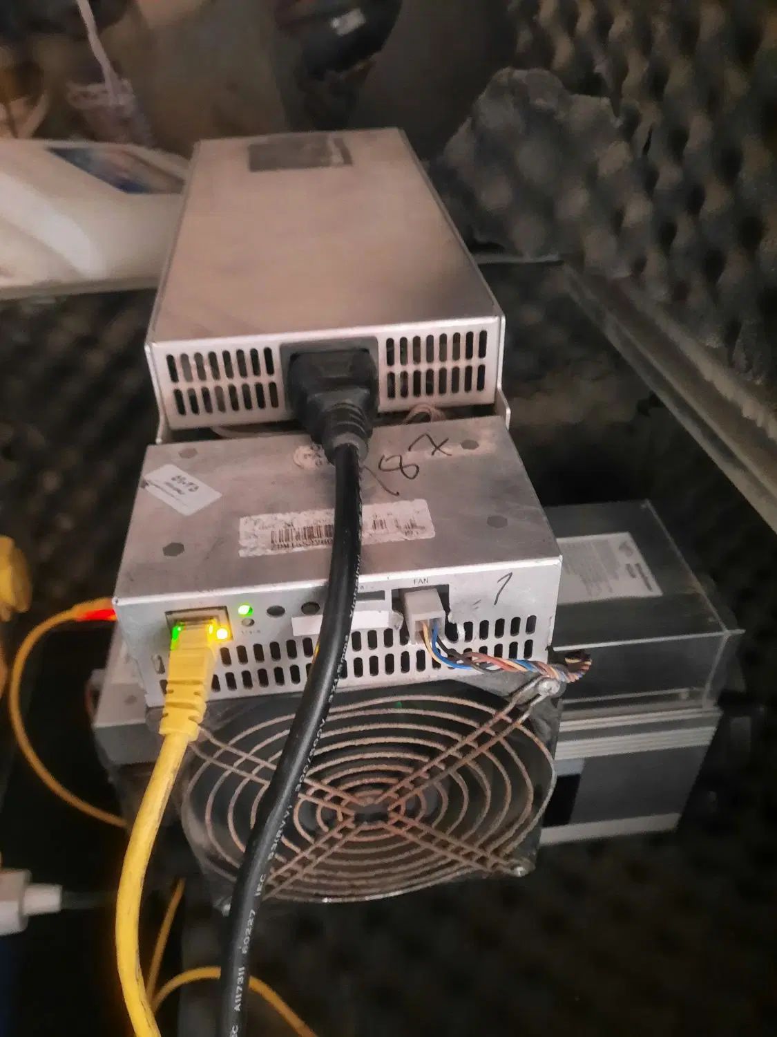 فروش ماینر m32  در حد آک با مهلت تست