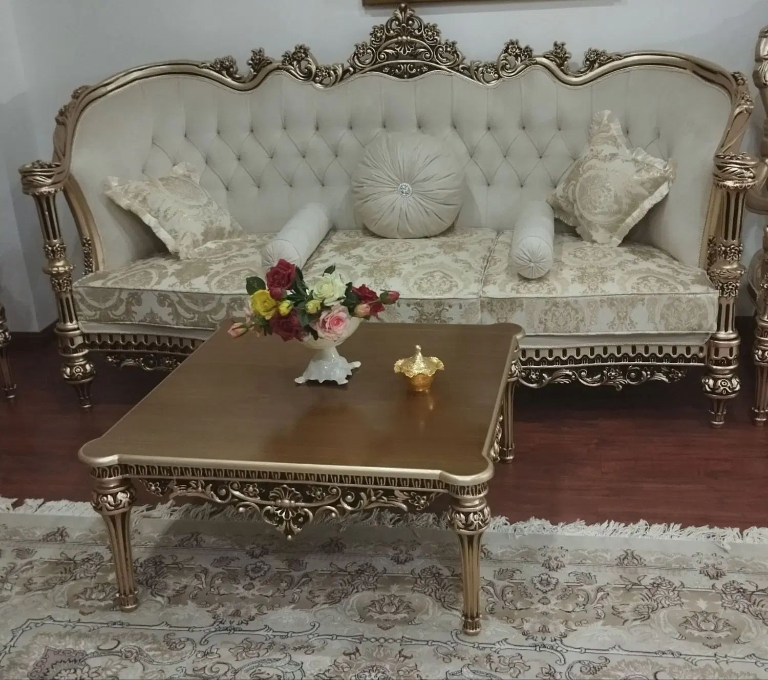 مبل ٪ تک ٪ در مرند