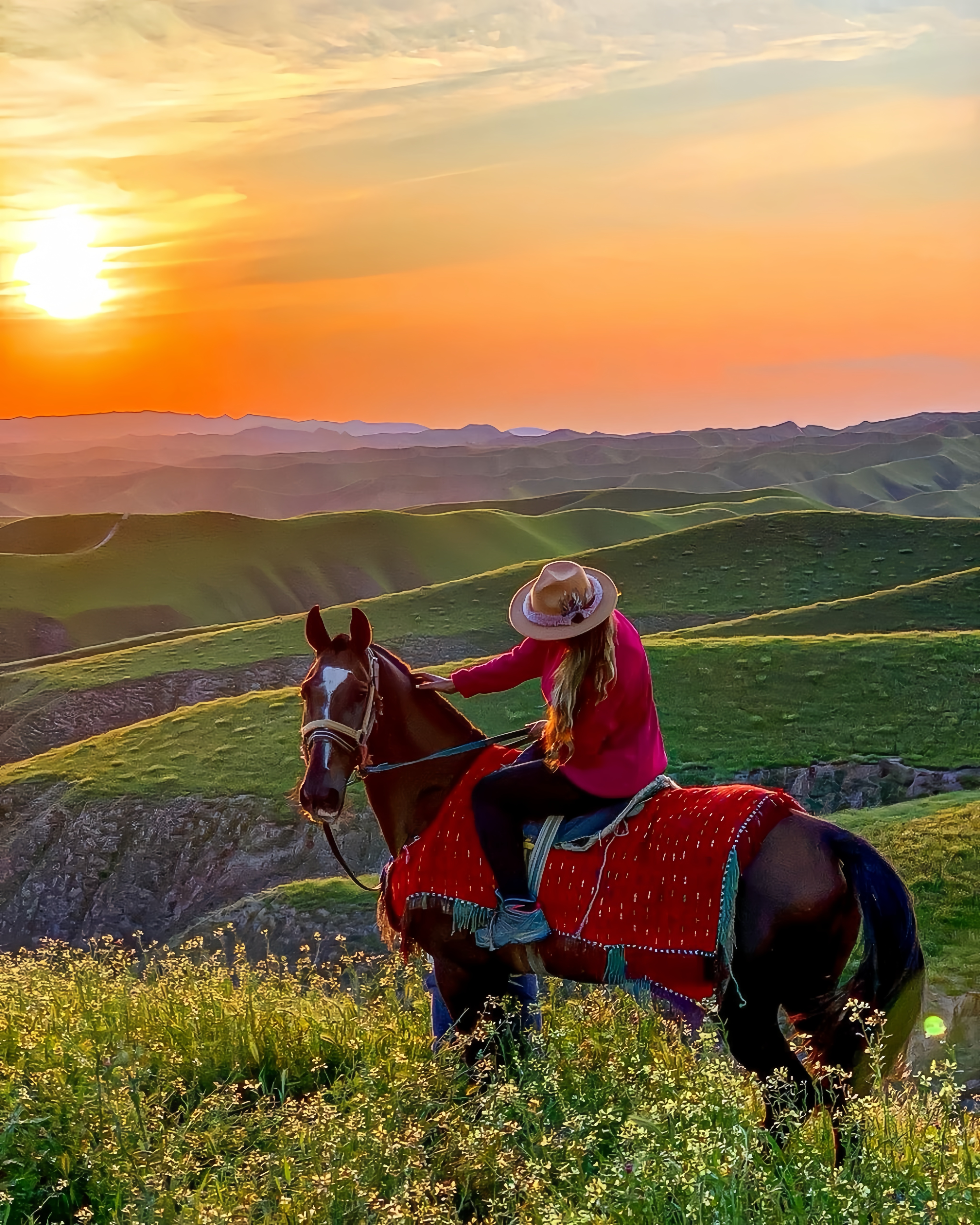تور گلستان گردی ، خالد نبی ، ترکمن صحرا ، هتلی