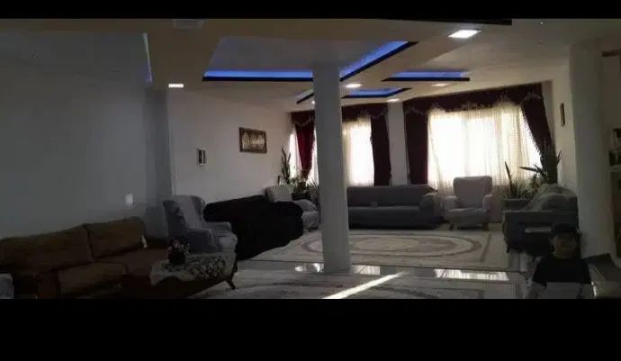 مشاورین املاک ستارخان