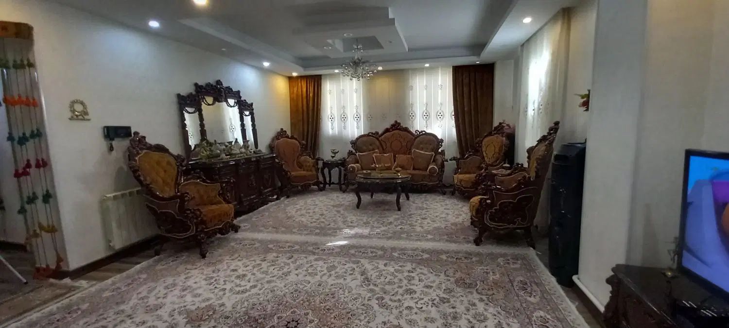 املاک نوری