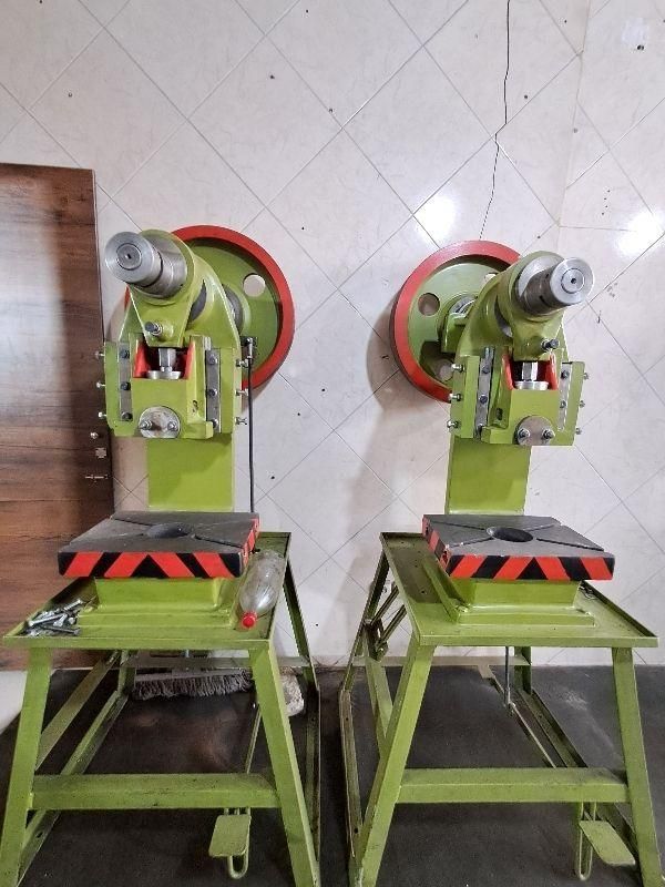 ساخت و بازسازی پرسهای صنعتی باکیفیت
