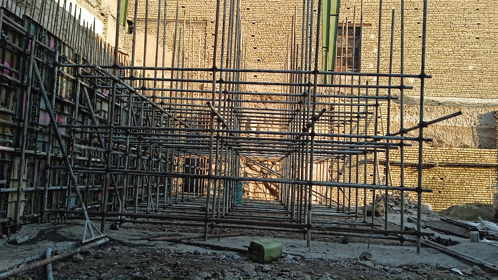 مهار دیوار برشی