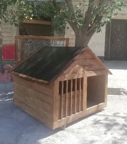 لانه کلبه چوبی ژرمن، هاسکی، مالینویز