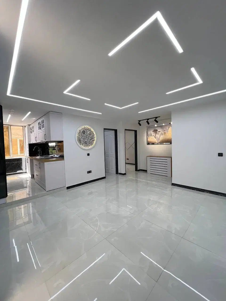 معمار و کارشناس ملک