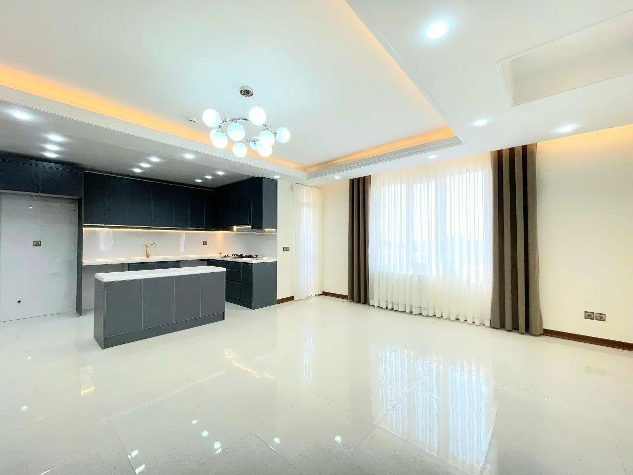 کارشناس خانم دارابی
