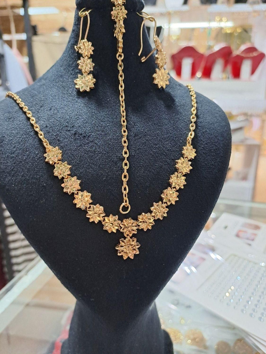 سرویس مجلسی طرح طلا در گالری شهرزاد پاساژشهرراز