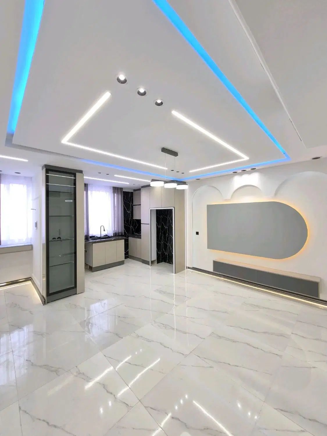 فایلینگ خانم فرجی