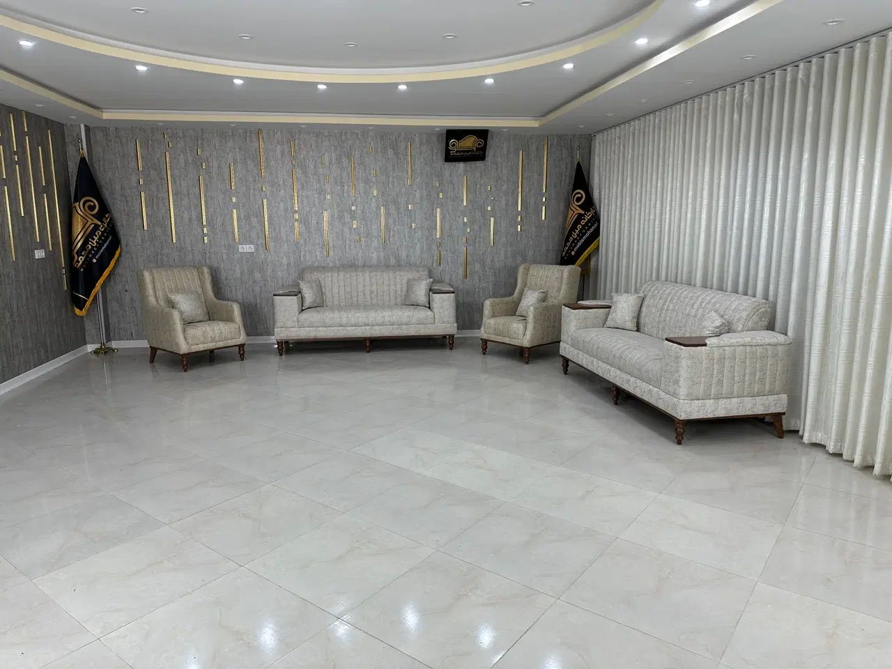 مبل ۷ نفره شیاری در ایلام