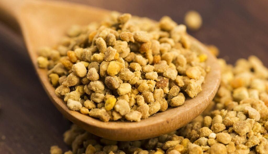 عسل و گرده گل و معجون لیموعمانی و معجون غورهو...