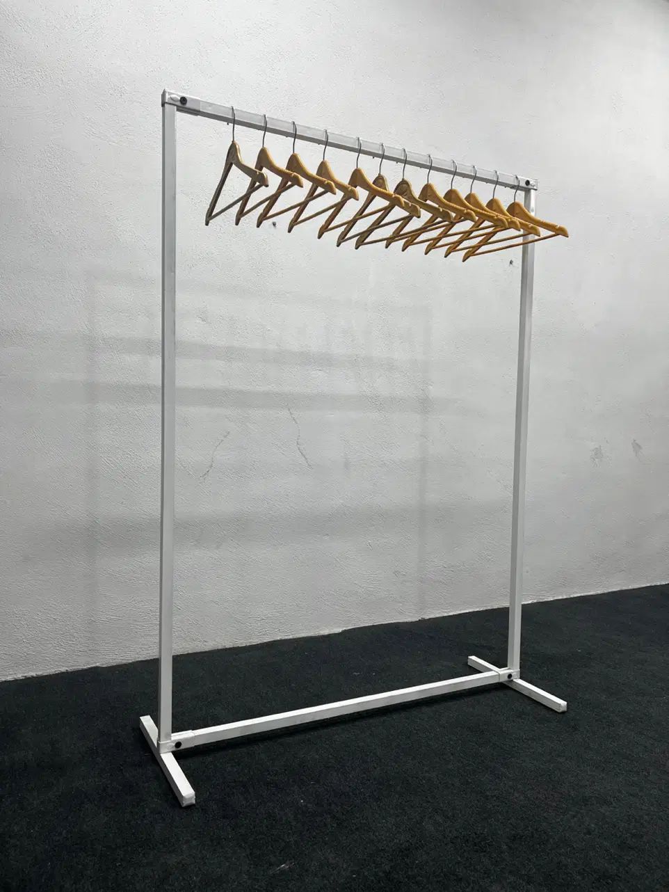 رگال مدل تی t001