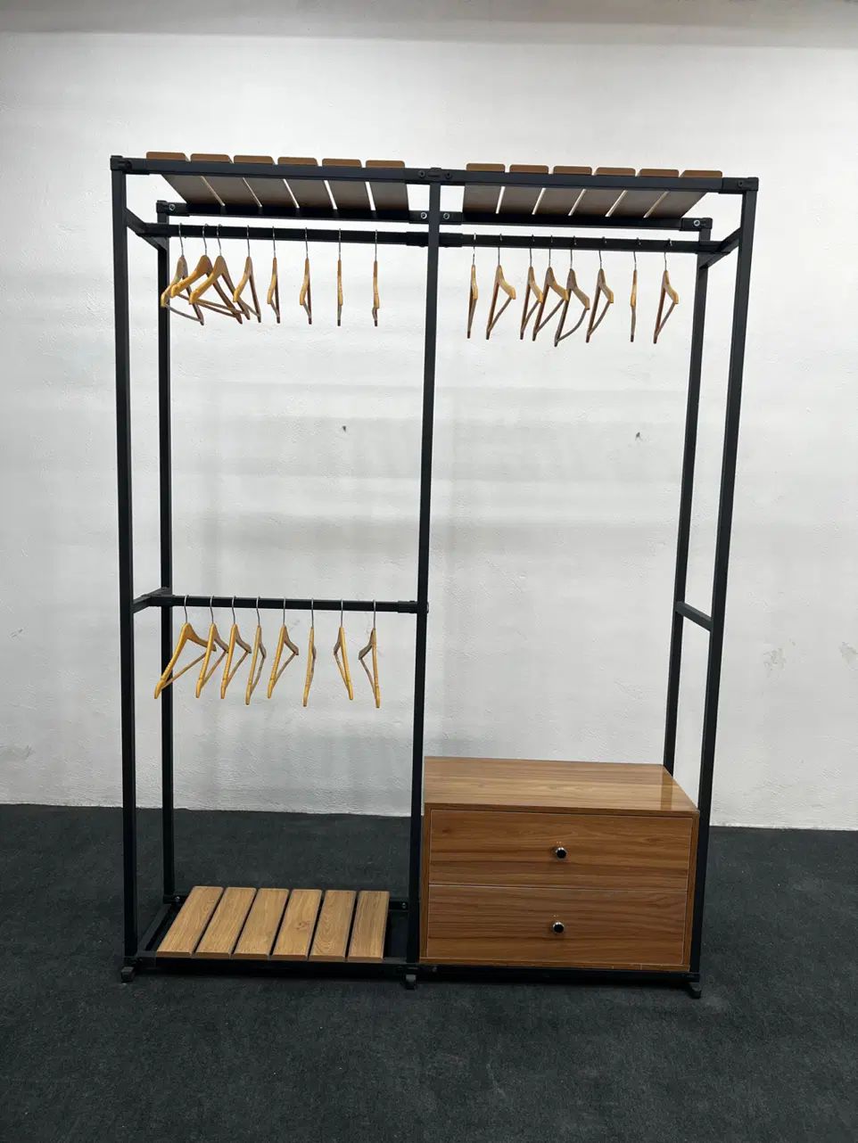 رگال سه کشو سه آویز کد m003