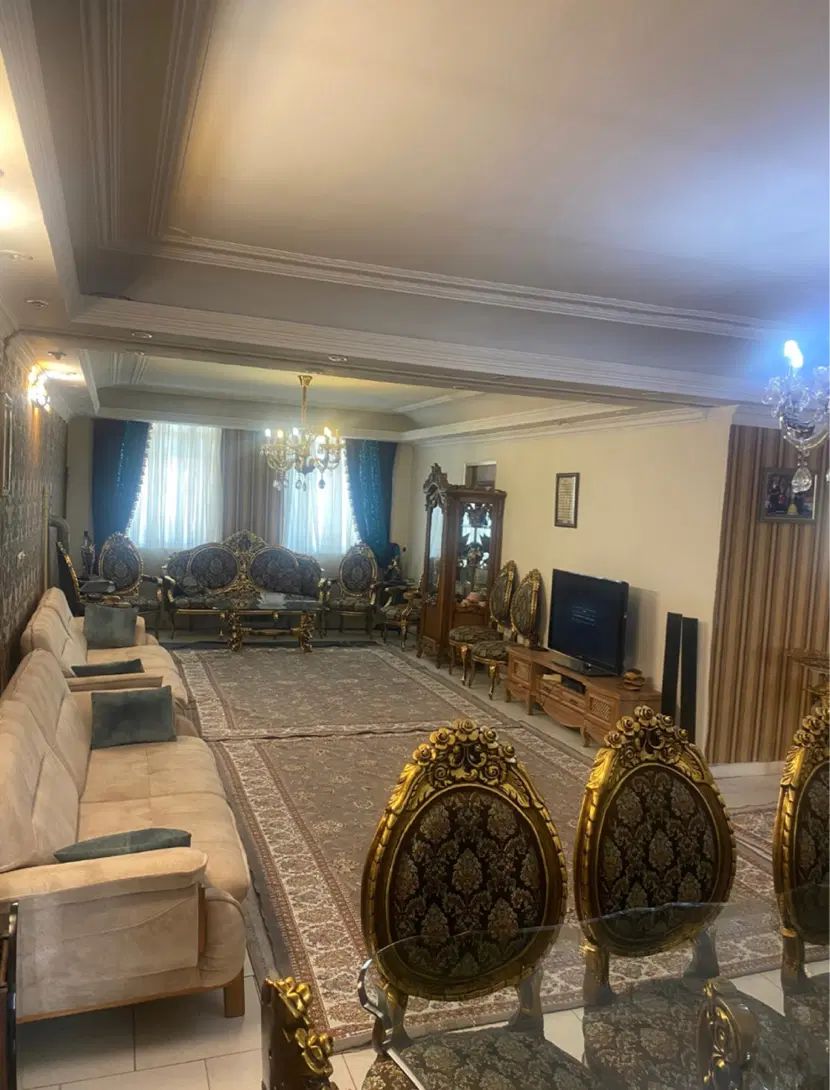 کارشناسان املاک امید تهرانپارس