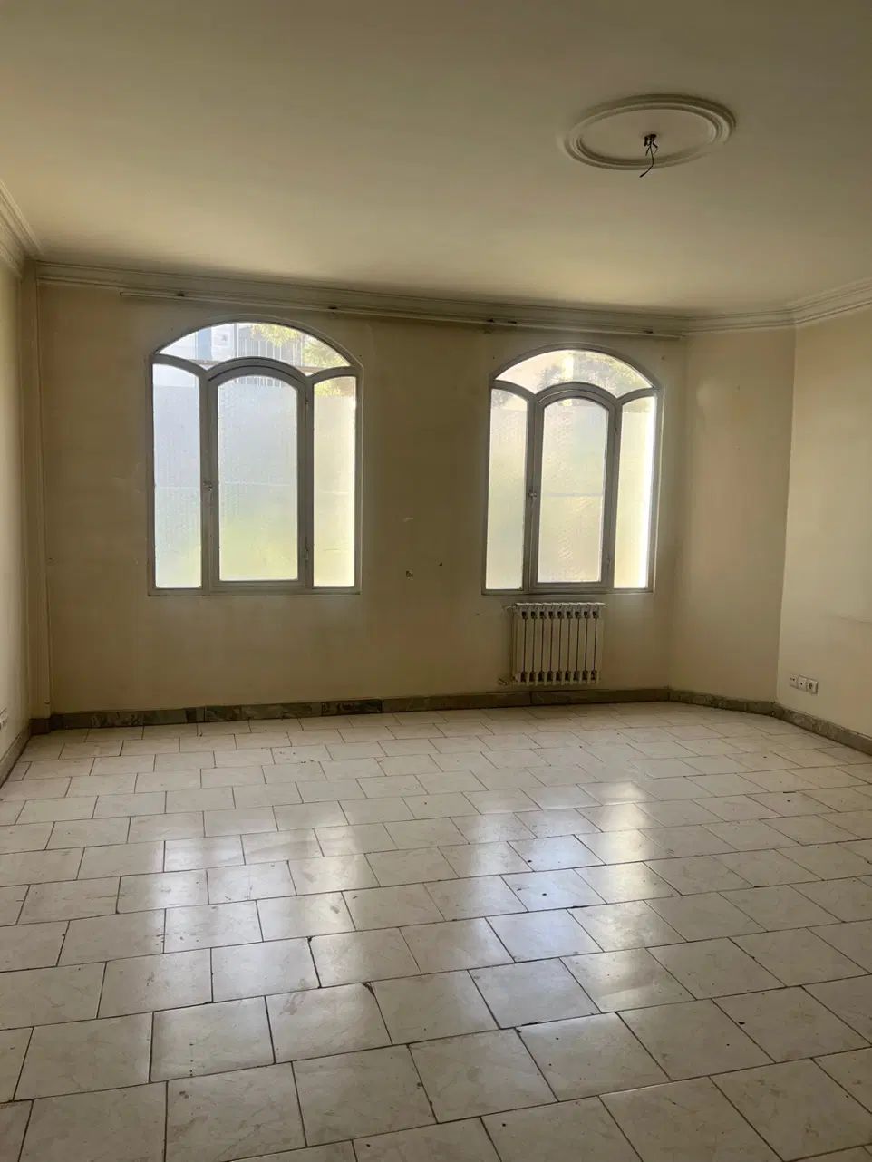 کارشناسان املاک امید تهرانپارس