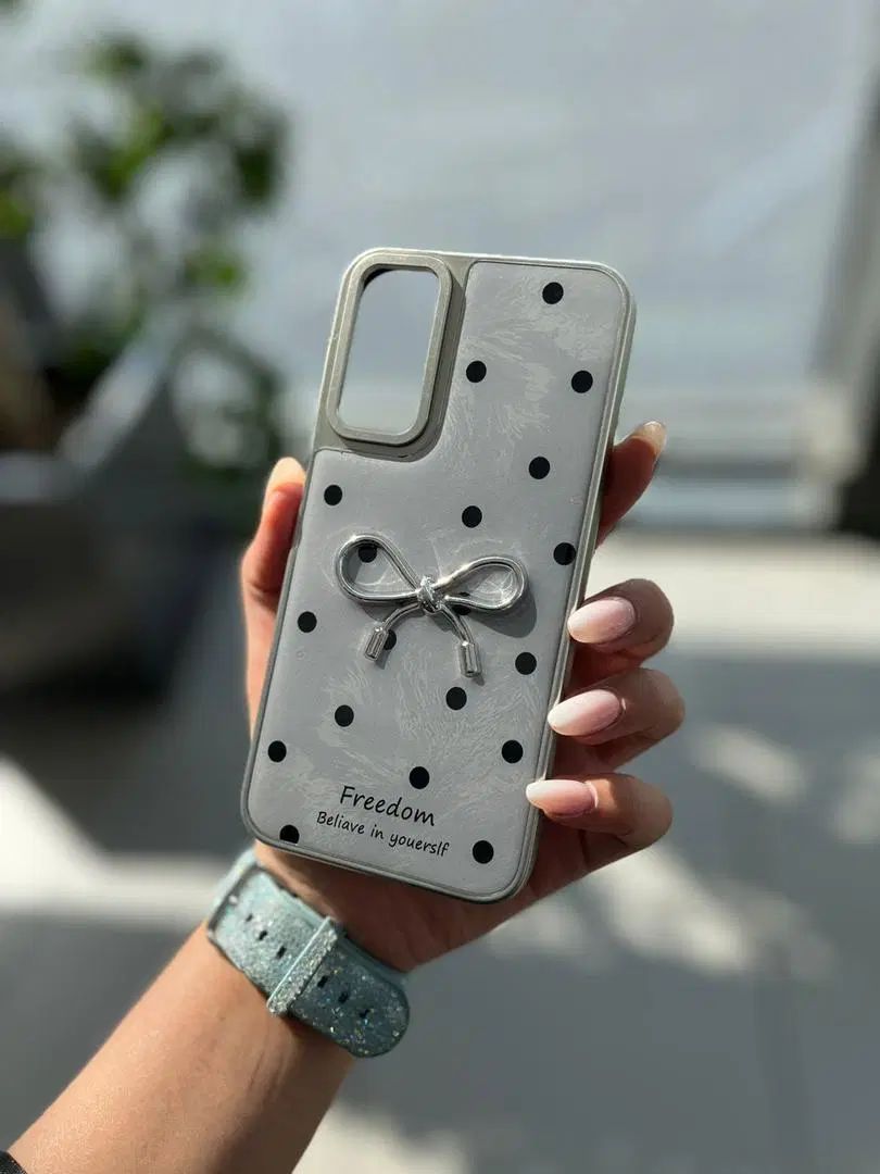 گاردجذاب پاپیونی رنگ ثابت