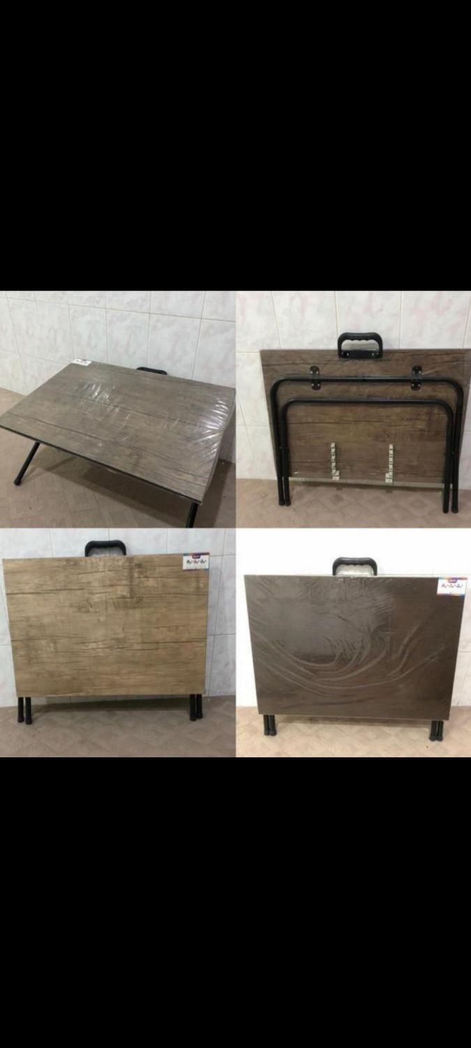 میز تحریر تاشو نشسته
