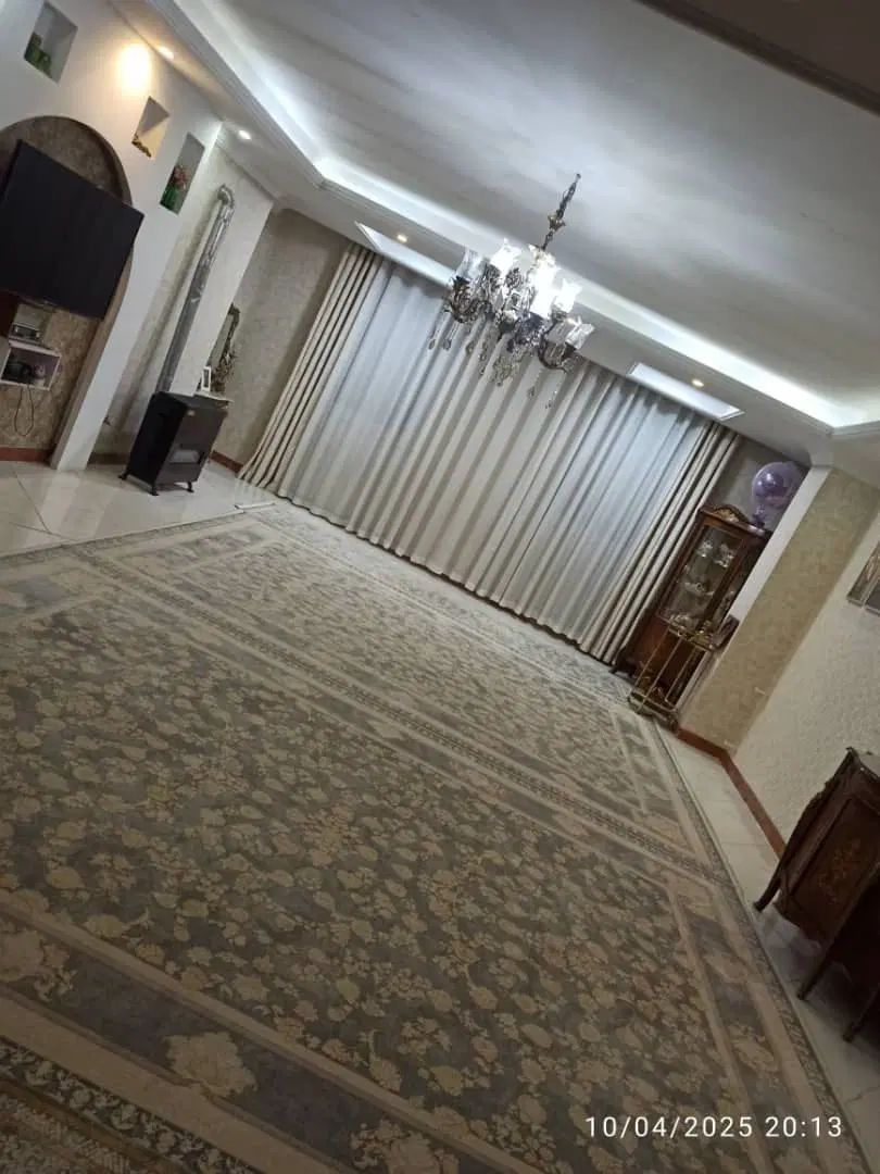 ۱۰۰متر۲خواب/طبقهسوم/پارکینگسندی/وامدار/سنددار