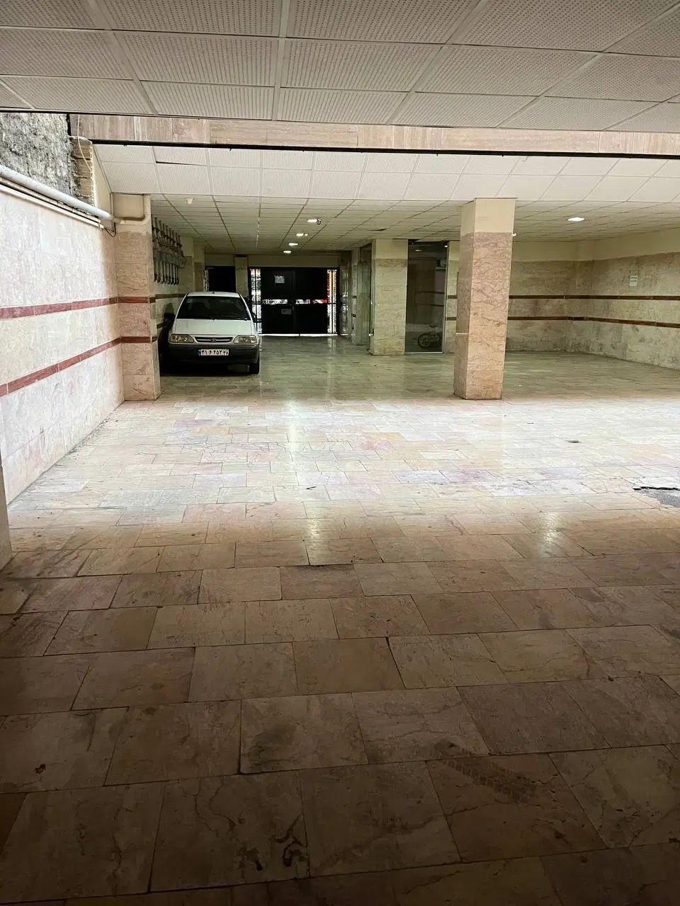 رهن/واحد ۵۰ متری/آسانسور/پارکینگ روبه نما