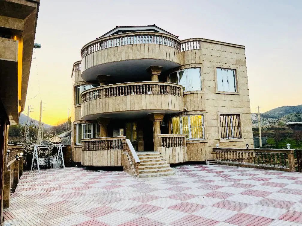 املاک پدیده