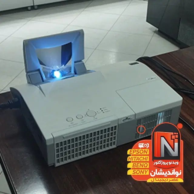 مرکز پخش عمده دیتا پروژکتور / مدل HITACHI A302WN در مشهد
