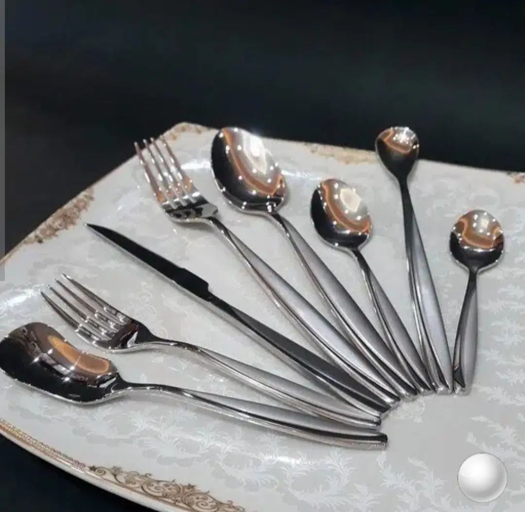 سرویس قاشق و چنگال ۲۴ نفره ۱۲۰ پارچه
