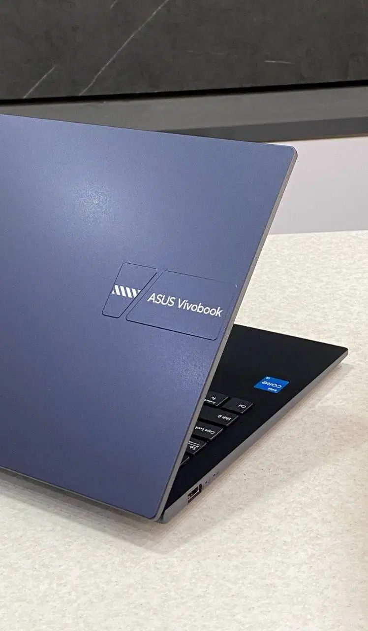 ایسوس x1504 با یک هفته کارکرد