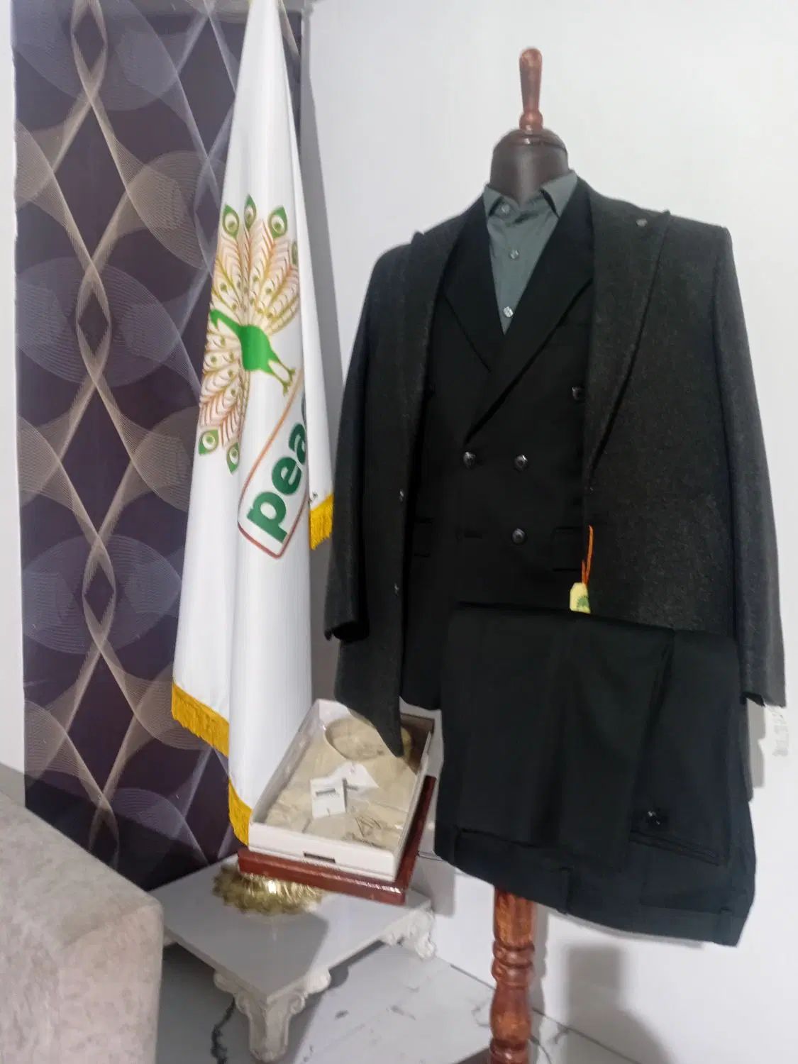 کت وشلوار برندمعروفpeacock