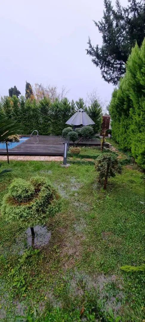 ویلای ۵۵۰متری با استخر امکانات کامل نوشهر وازیوار در نوشهر