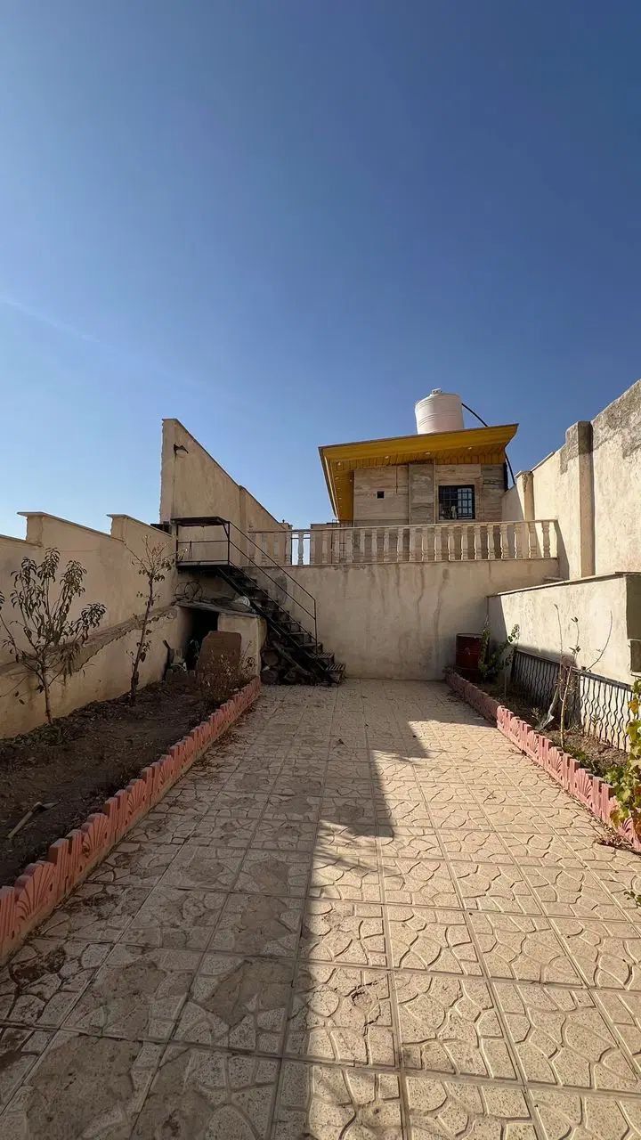 مشاورین املاک دلتا پلاس