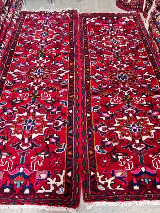 یک جفت فرش دستبافت کناره بارماخ توخوش ۷۵ در ۲۱۰
