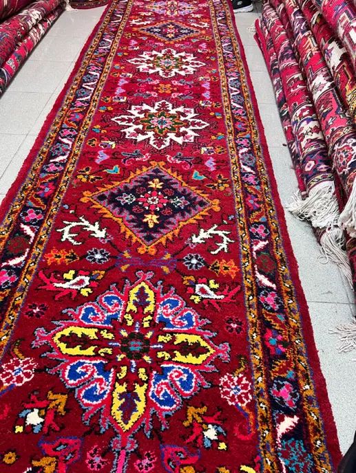 فرش دستبافت کناره هریس نقشه ۱ متر در ۴۲۰