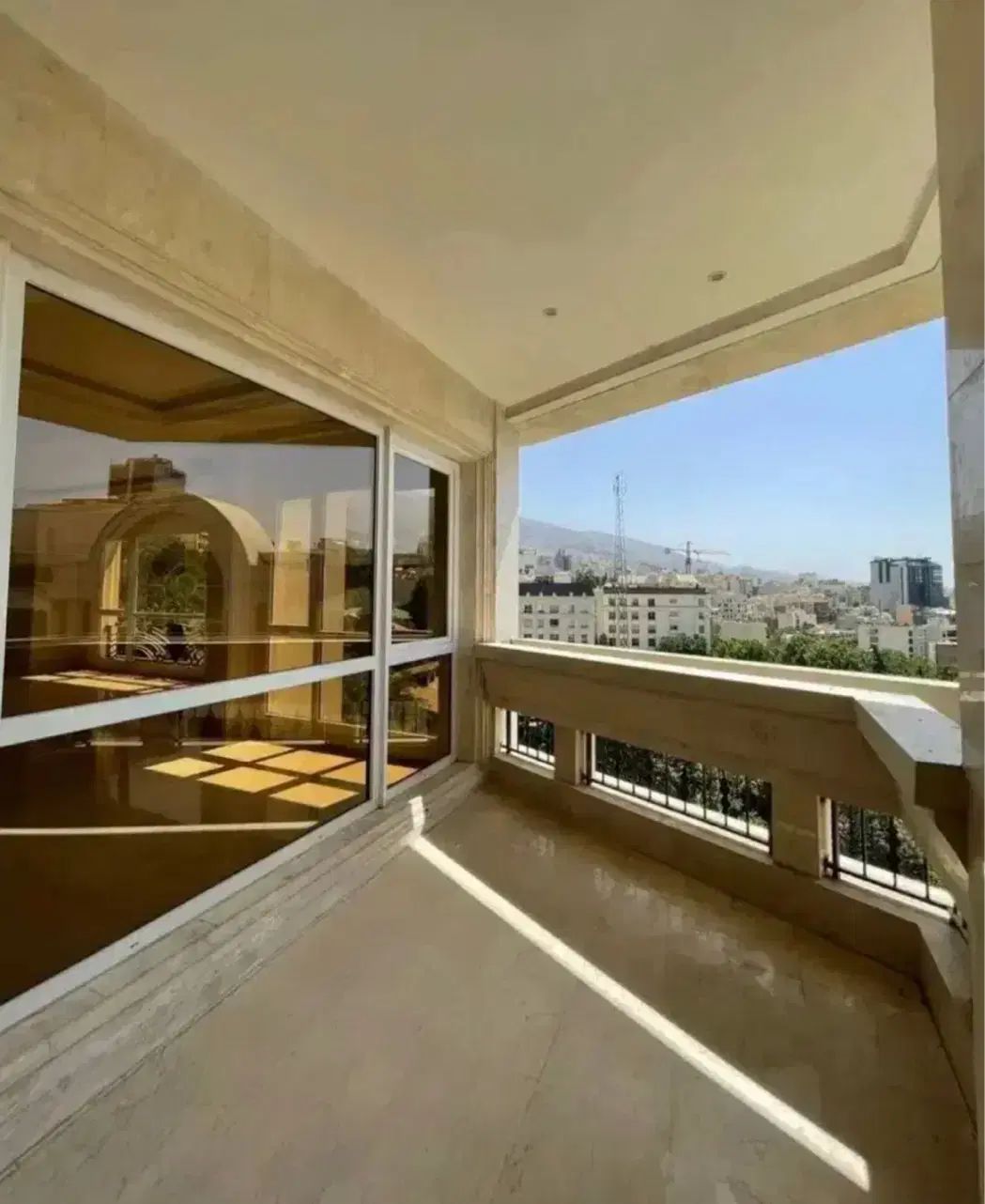 هلدینگ آکاش