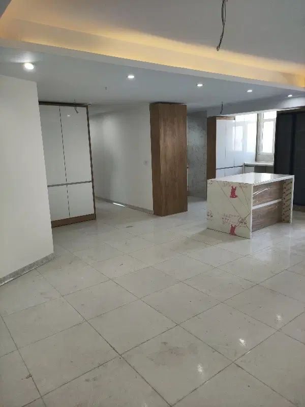 ۱۲۰متر/۲خ/سنددار/فول امکانات/دریاچه چیتگر