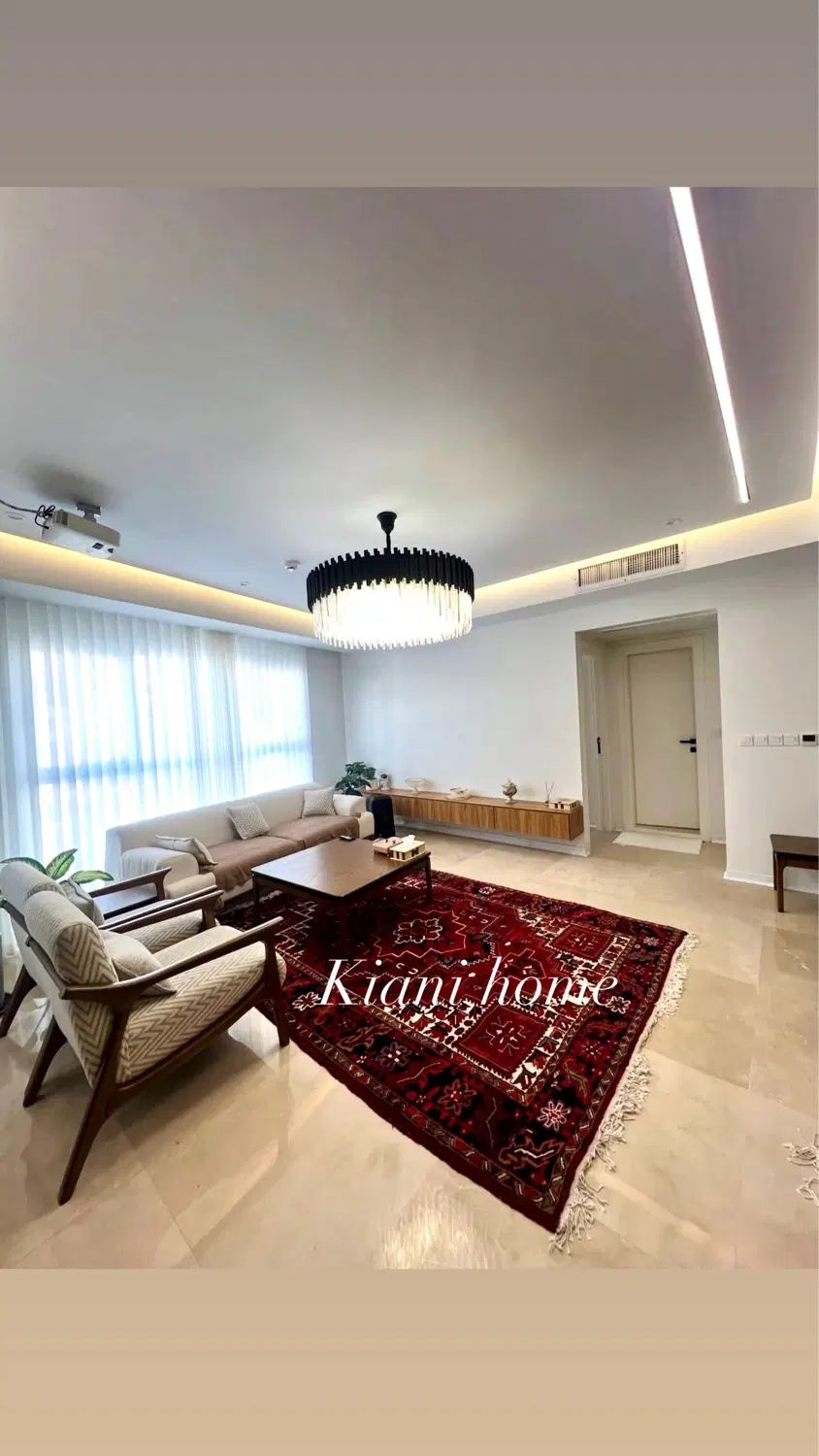کارشناس منطقه خانم کیانی املاک بین الملل