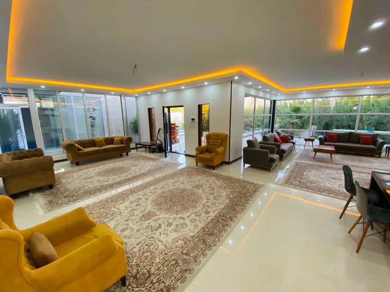 اجاره روزانه و ساليانه باغ ويلا