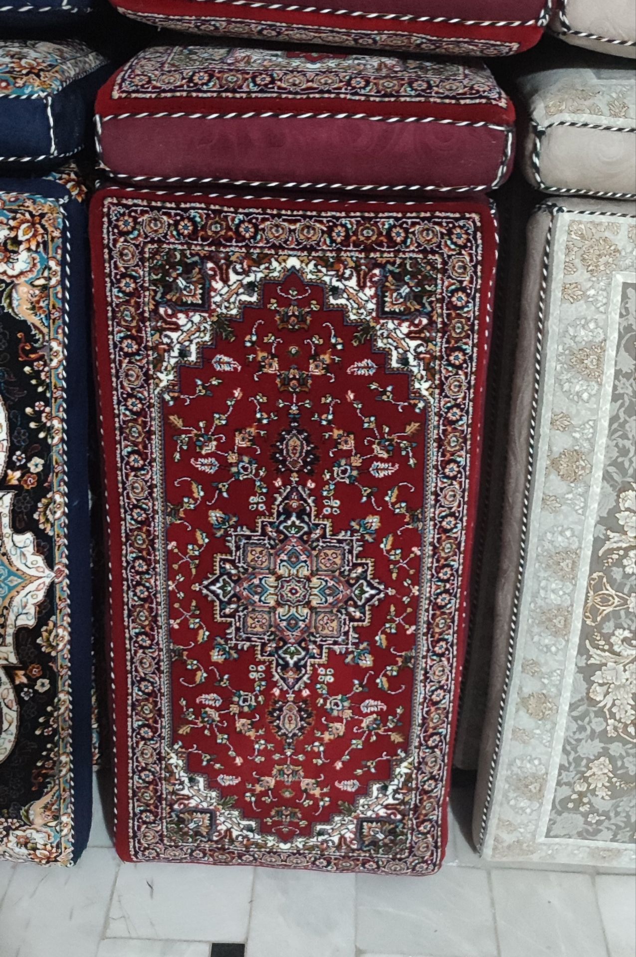 پشتی الیافی