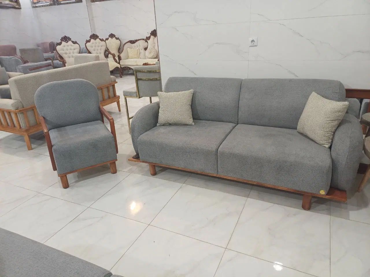 مبل راحتی