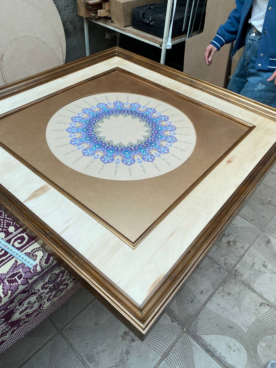 قاب چوبی با پاسپارتوی چوبی