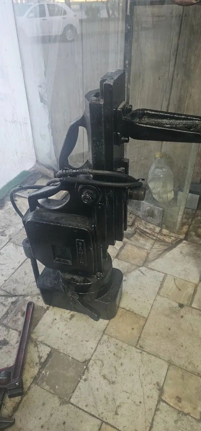 پایه مگنت بزرگ توان در اصفهان