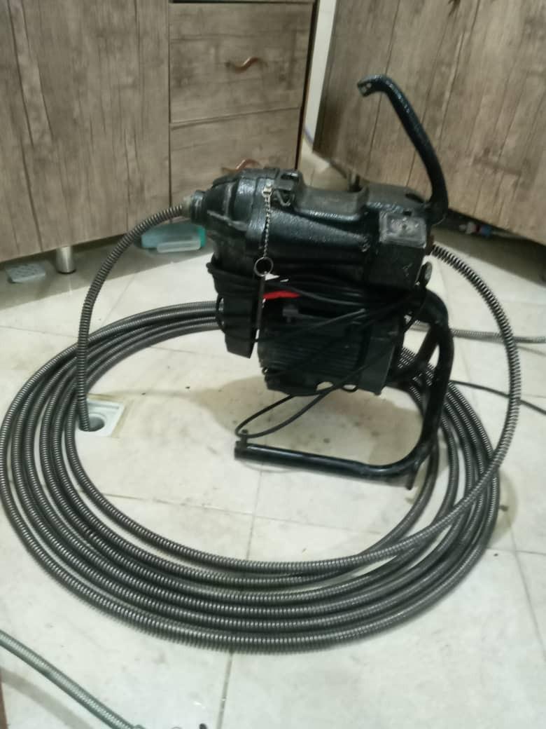 لوله بازکنی فنرزنی چاه بازکن تخلیه چاه 24 ساعته