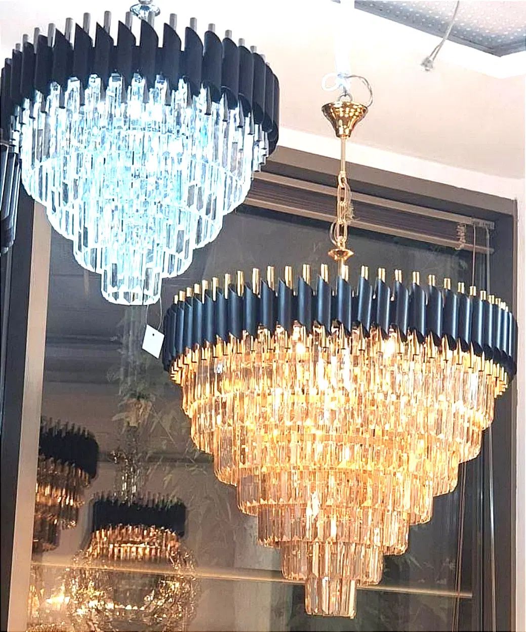 حراج انواع لوستر طبقاتی(کارخانه لوستر سارینا)