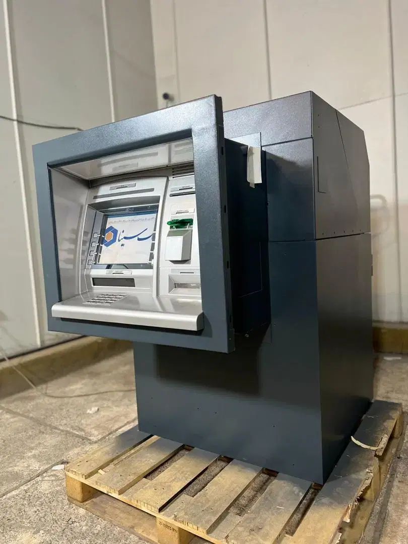 عابربانک دیواری آمریکایی ۵۸۸۶