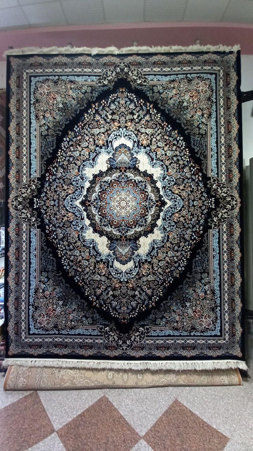 فرش۷۰۰ رز اکرولیک (سرایفرشمحمدی)