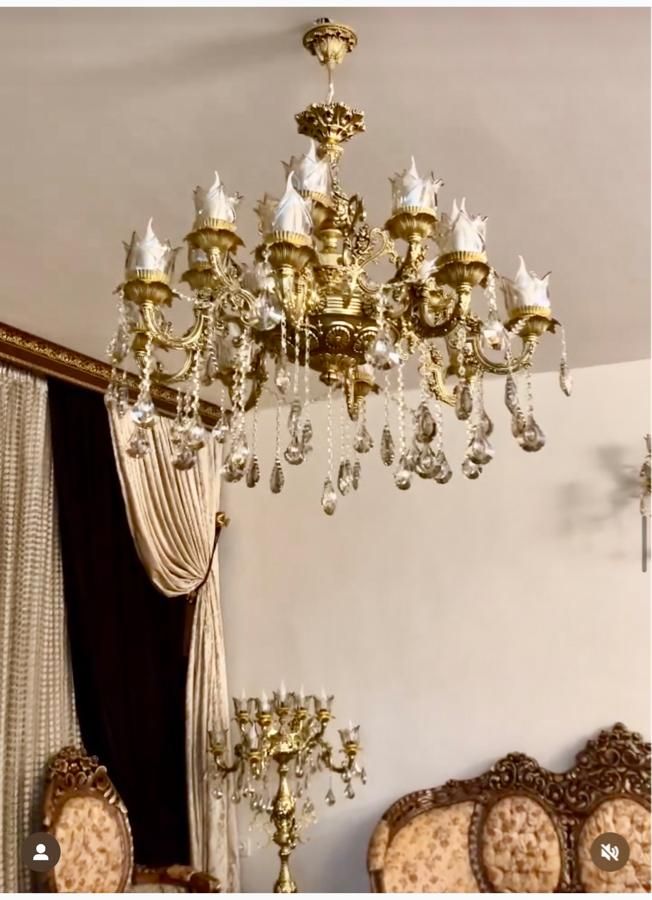 لوستر ۸شاخه ۱۶شعله سلطنتی