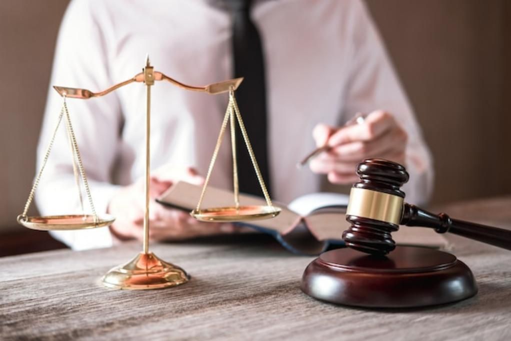 وکیل اخذ رای بدوی تجدیدنظر اعاده‌ دادرسی دیوان