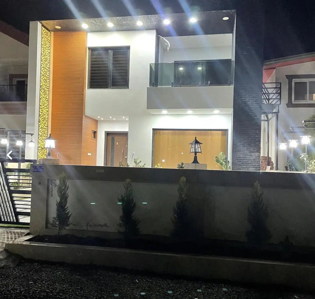 املاک آستا لاکچری