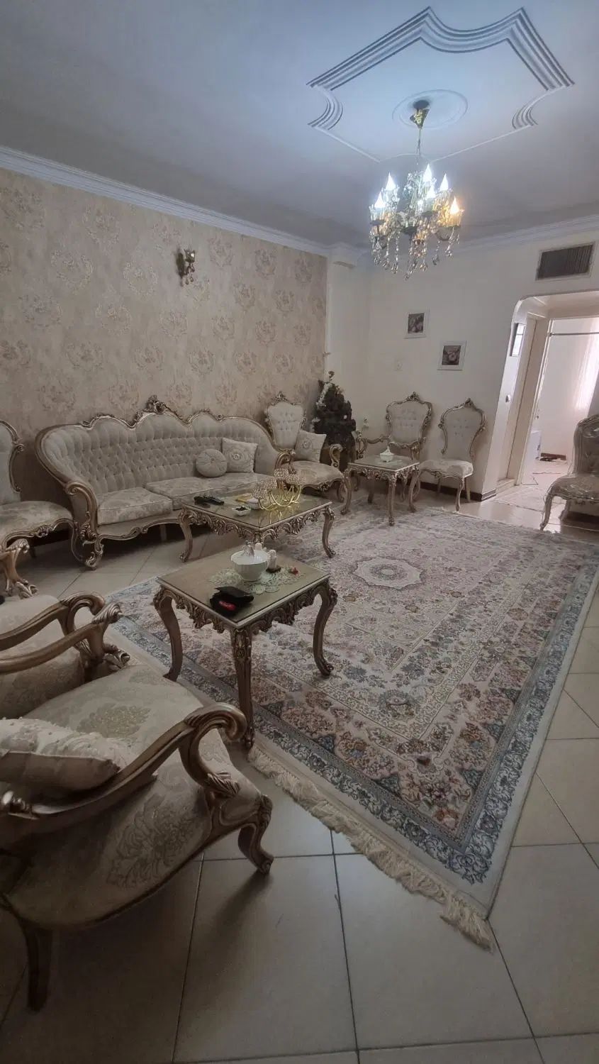 آسانسور و پله برقی متان تک