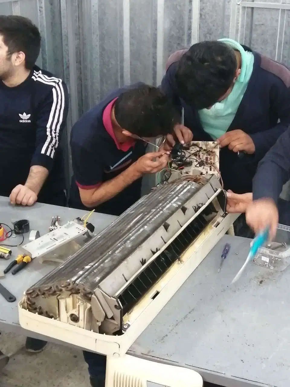 متخصص یخچال شوید آموزش تعمیر یخچال خانگی و تجاری